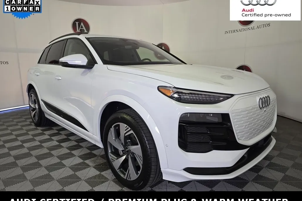 2025 Audi Q6 E-tron Premium Plus photo 1