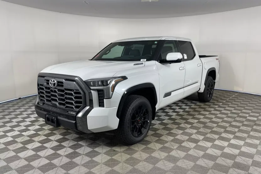 2026 Toyota Tundra Platinum CrewMax photo 1