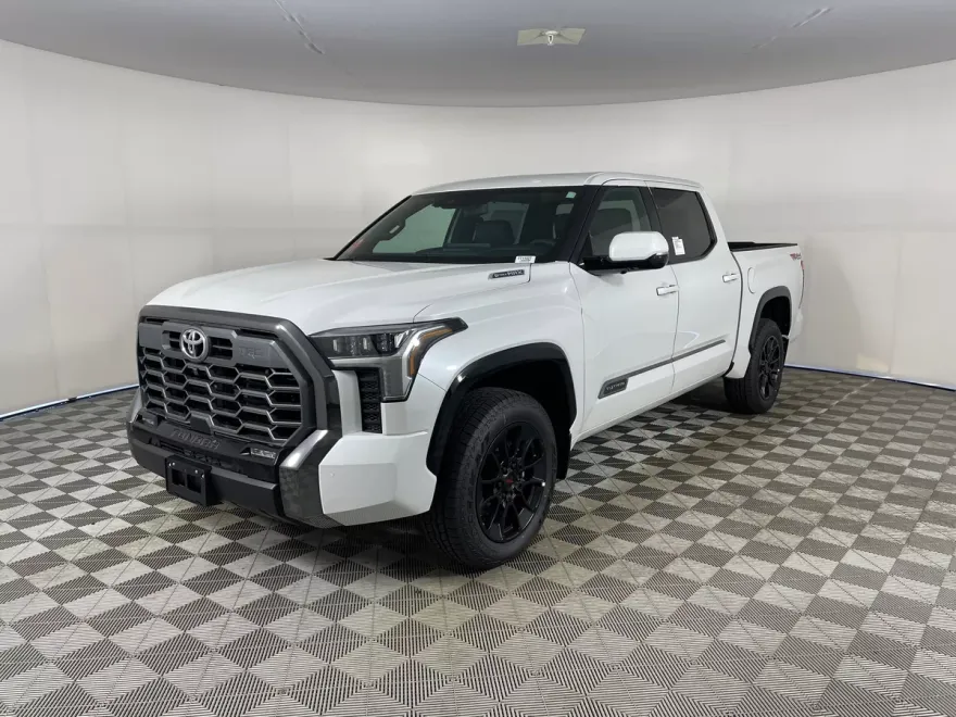 2026 Toyota Tundra Platinum CrewMax photo 1