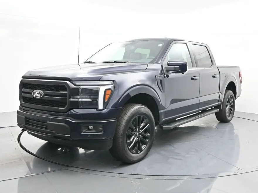 2025 Ford F-150 Lariat photo 1