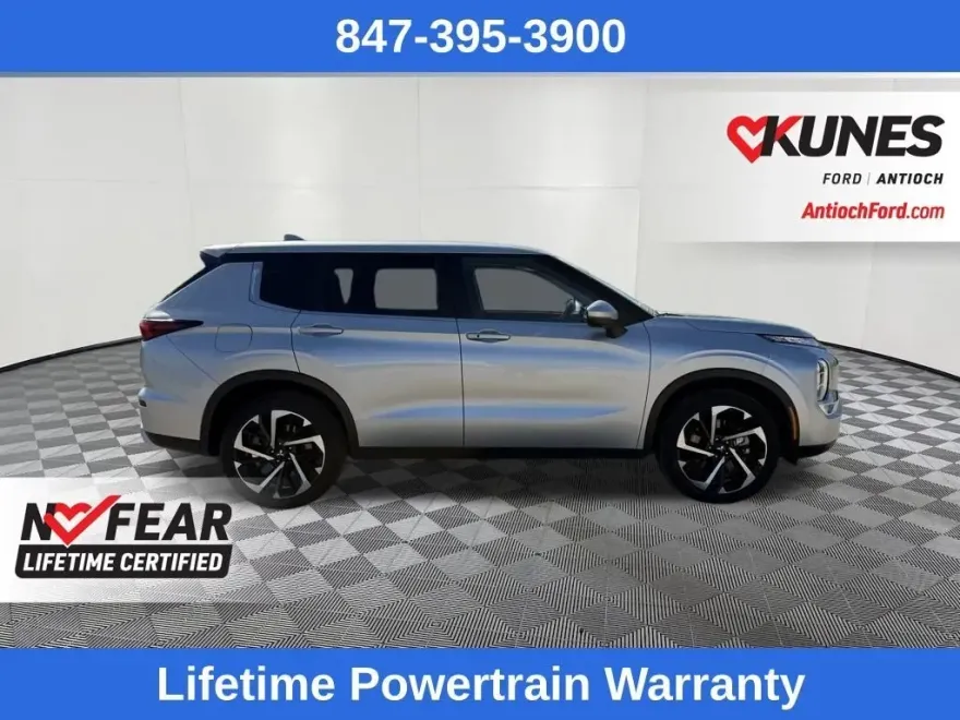 2024 Mitsubishi Outlander SE Ralliart photo 1