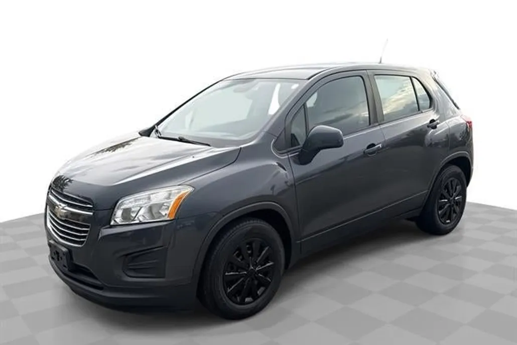 2016 Chevrolet Trax LS photo 1