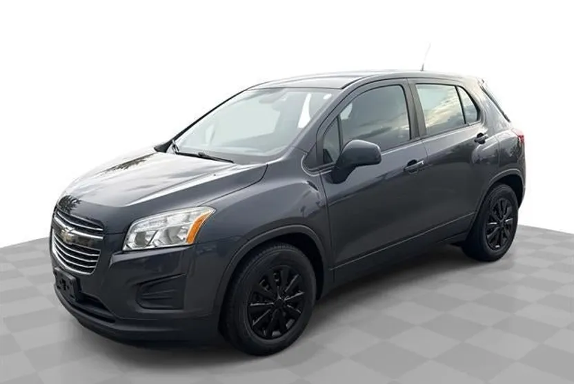 2016 Chevrolet Trax LS photo 1