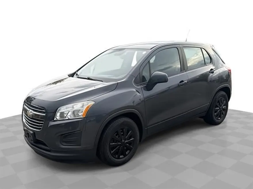 2016 Chevrolet Trax LS photo 1