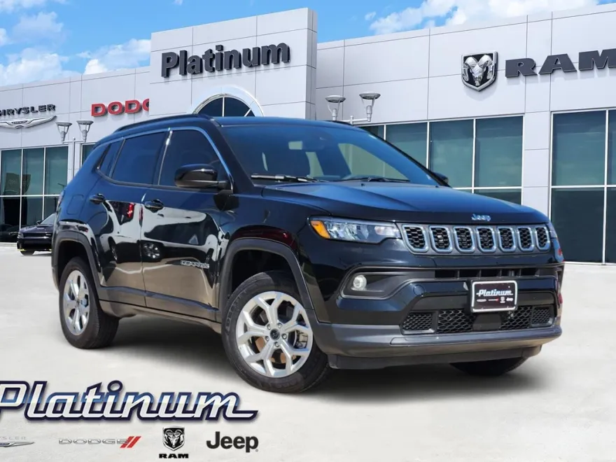 2025 Jeep Compass Latitude photo 1