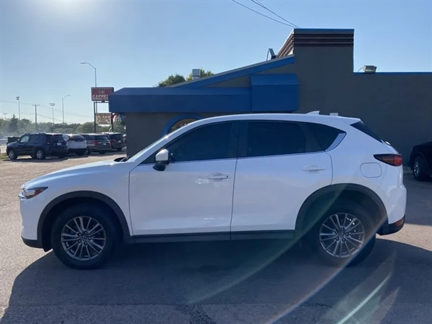 2018 Mazda CX-5 Sport photo 1