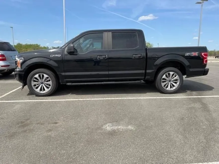 2018 Ford F-150 XL photo 1