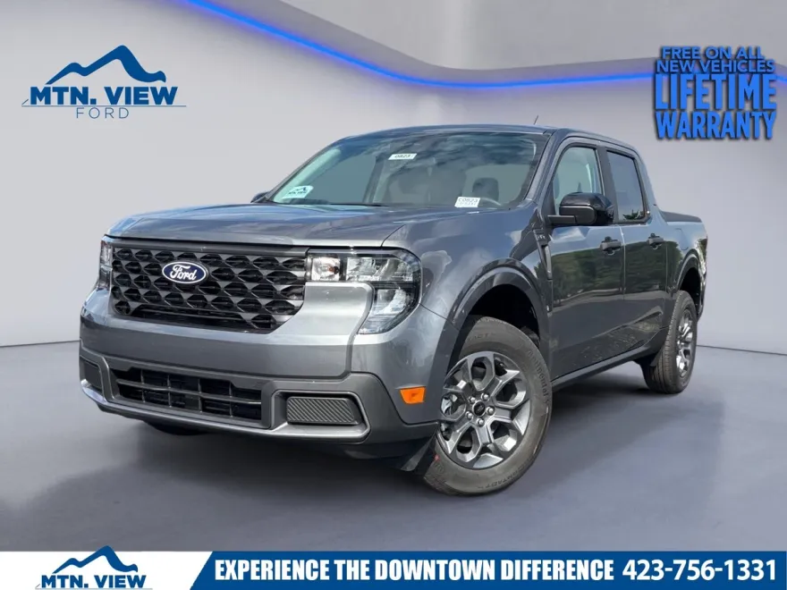 2025 Ford Maverick XLT photo 1