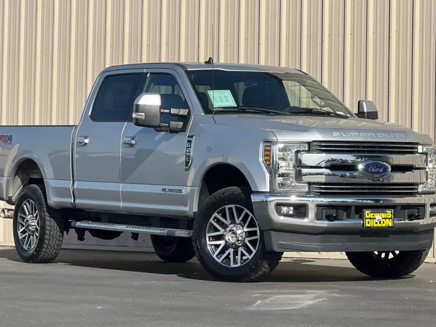 2019 Ford F-250 Lariat photo 1