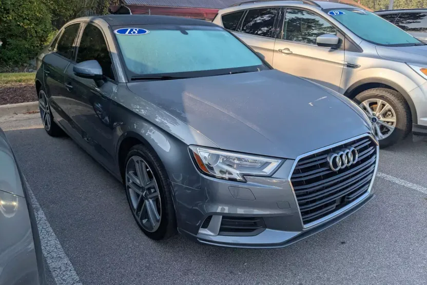 2018 Audi A3 2.0T Premium photo 1