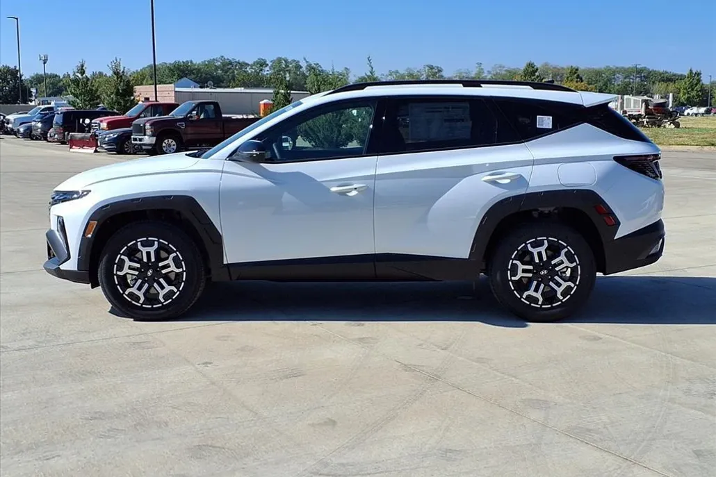 2026 Hyundai Tucson XRT photo 1