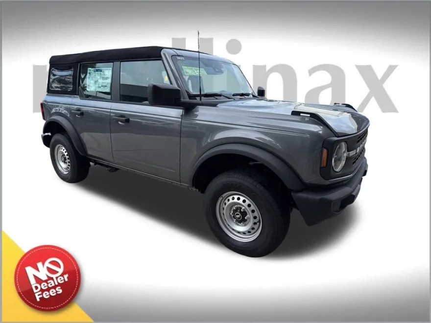 2025 Ford Bronco Base photo 1
