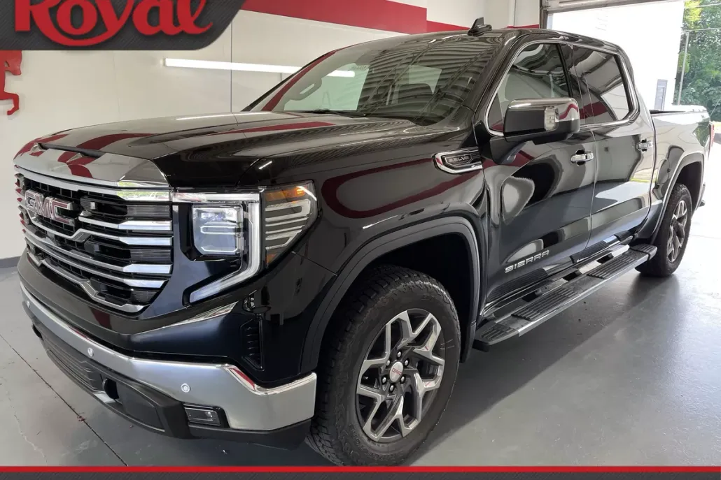 2025 Gmc Sierra 1500 SLT photo 1