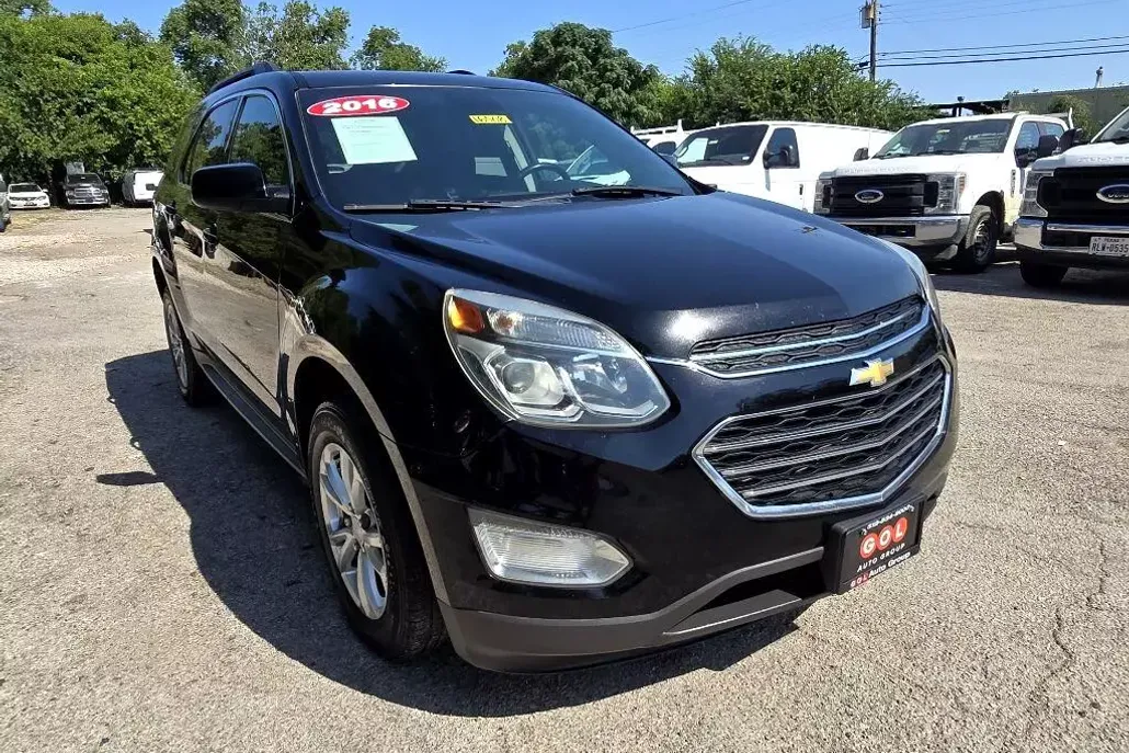 2016 Chevrolet Equinox LT photo 1