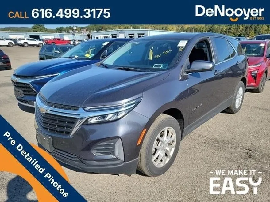2022 Chevrolet Equinox LT photo 1