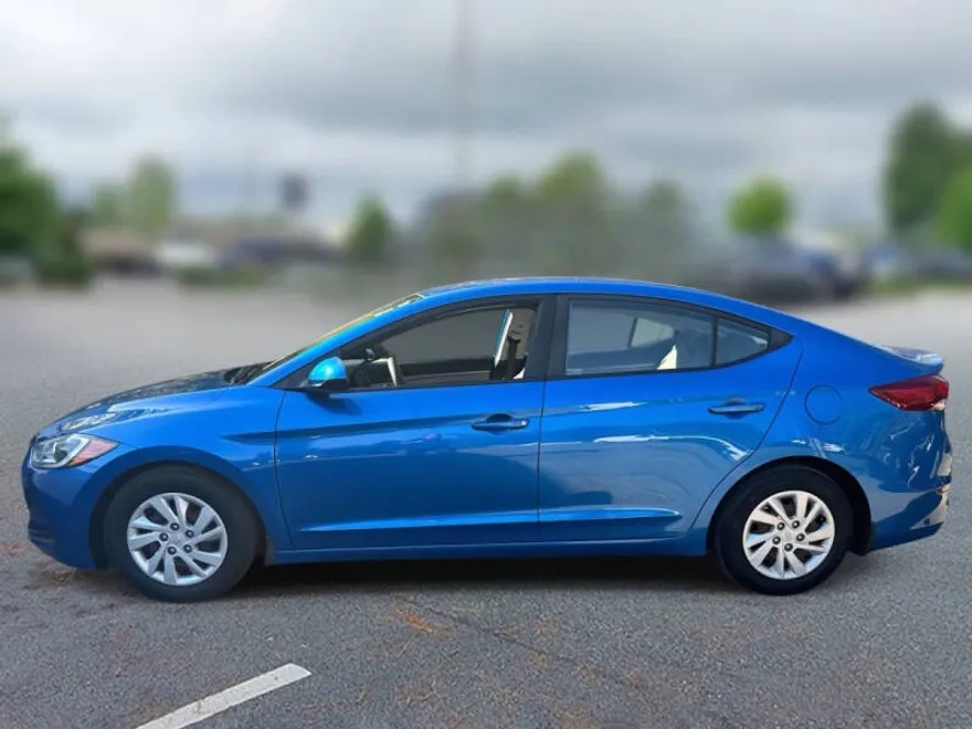 2018 Hyundai Elantra SE photo 1