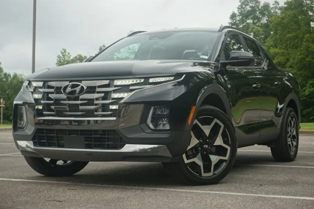 2022 Hyundai Santa Cruz Limited photo 1