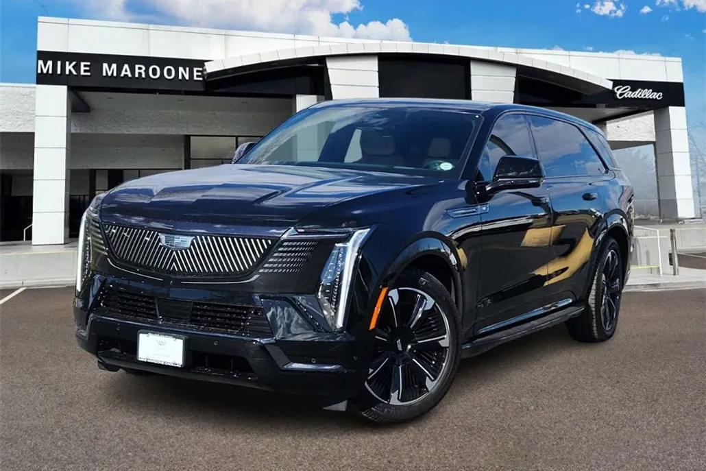 2025 Cadillac Escalade IQ Sport photo 1