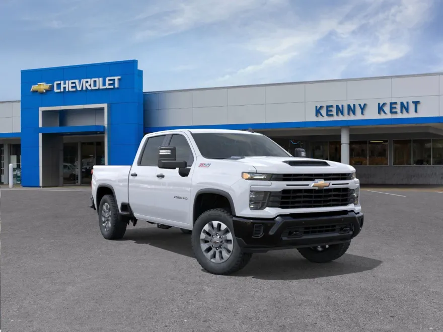 2026 Chevrolet Silverado 2500HD Custom photo 1