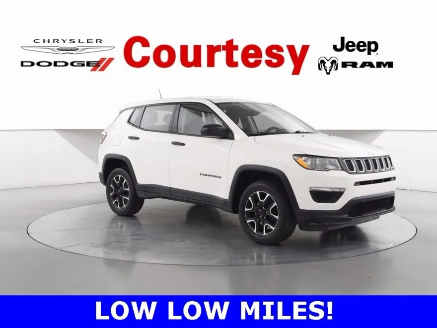 2019 Jeep Compass Sport photo 1