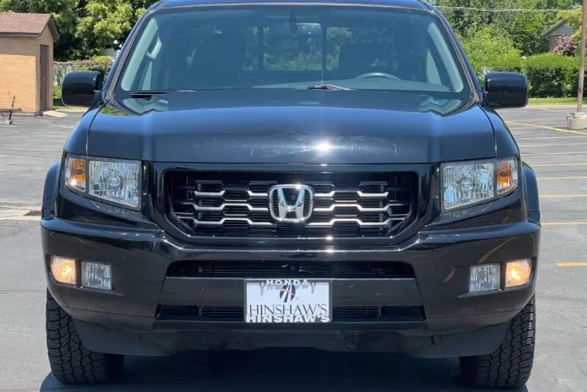 2014 Honda Ridgeline SE photo 1