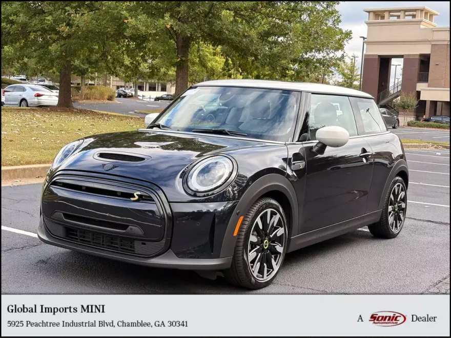 2024 Mini Cooper 2 Door Hardtop photo 1
