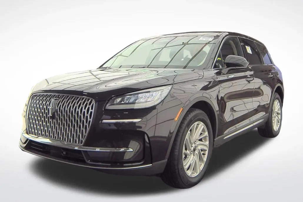 2023 Lincoln Corsair Standard photo 1