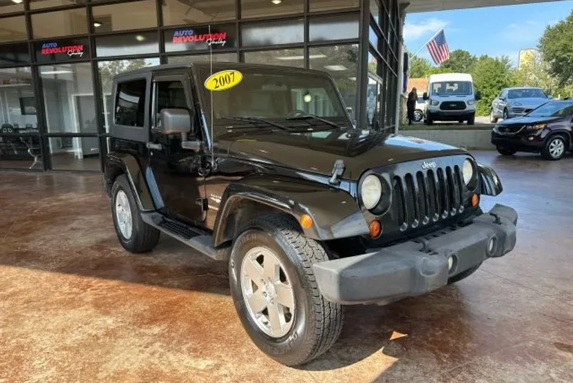 2007 Jeep Wrangler Sahara Sport photo 1