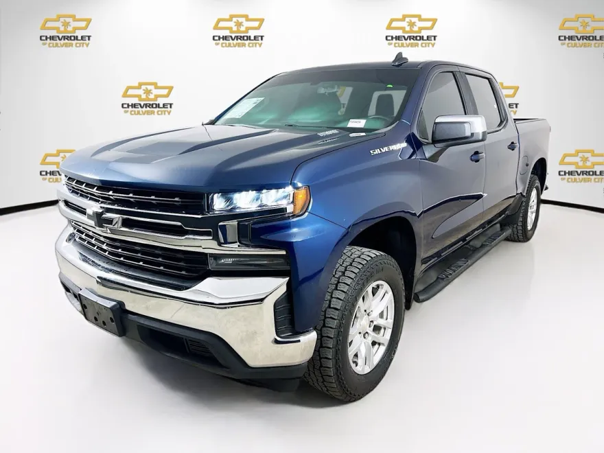 2020 Chevrolet Silverado 1500 LT photo 1