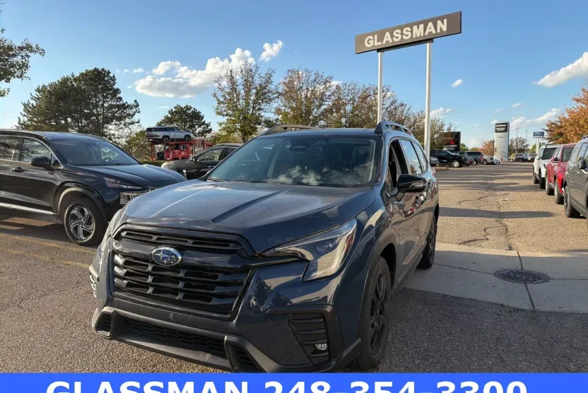 2023 Subaru Ascent Onyx Edition photo 1