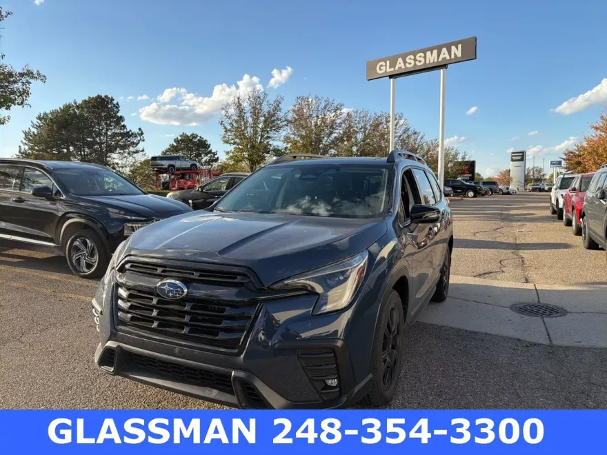 2023 Subaru Ascent Onyx Edition photo 1