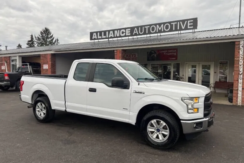2015 Ford F-150 XL photo 1