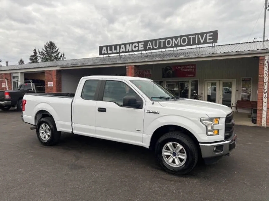 2015 Ford F-150 XL photo 1