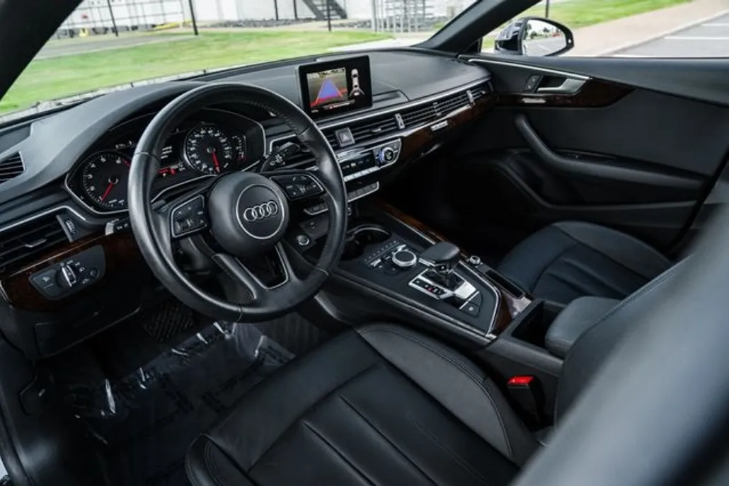 2019 Audi A5 Quattro Premium 45 TFSI photo 1