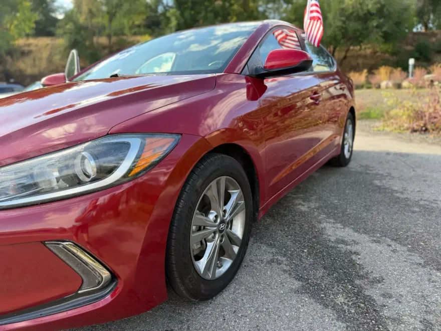2018 Hyundai Elantra SEL Value Edition Limited photo 1