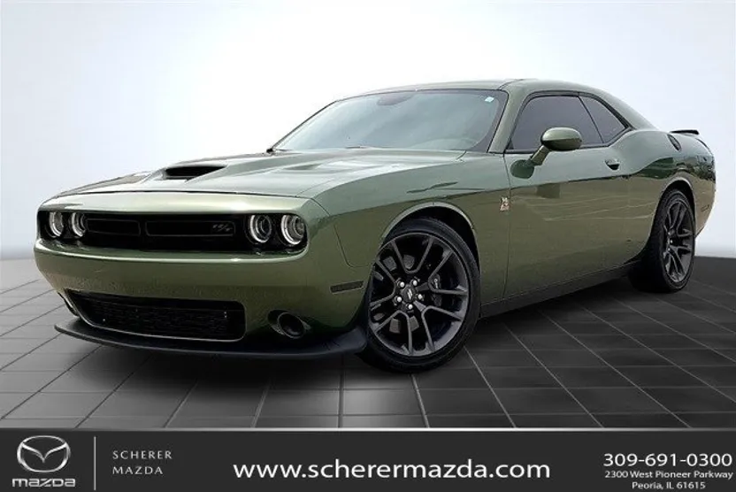 2022 Dodge Challenger R/T Scat Pack photo 1
