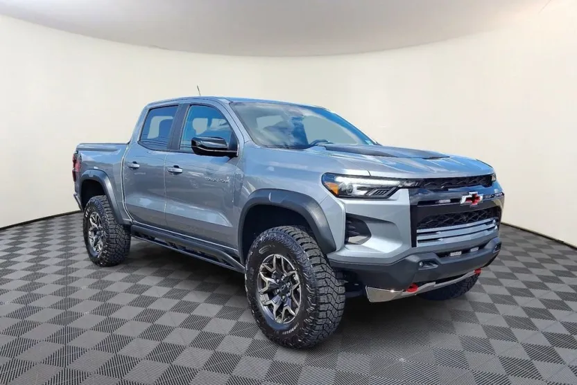2024 Chevrolet Colorado ZR2 photo 1