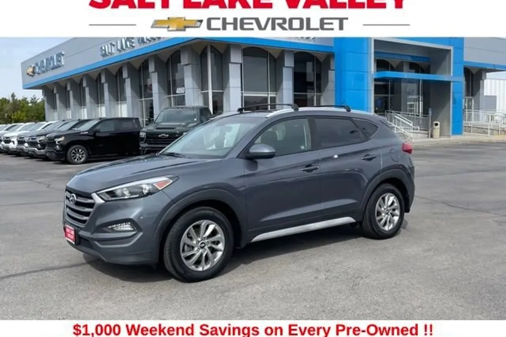 2017 Hyundai Tucson SE photo 1