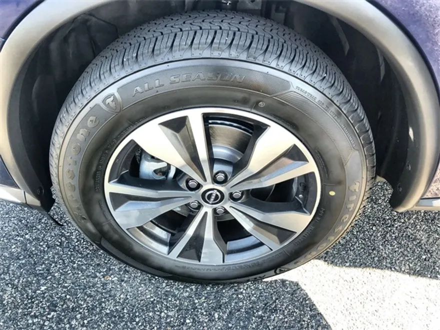 2023 Nissan Murano SV photo 1
