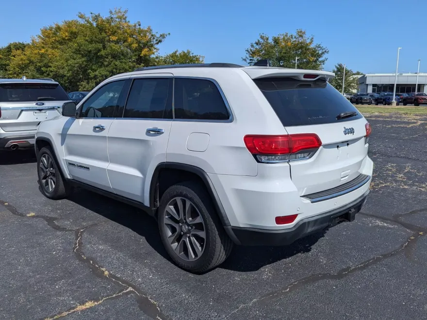 2018 Jeep Grand Cherokee Limited photo 1