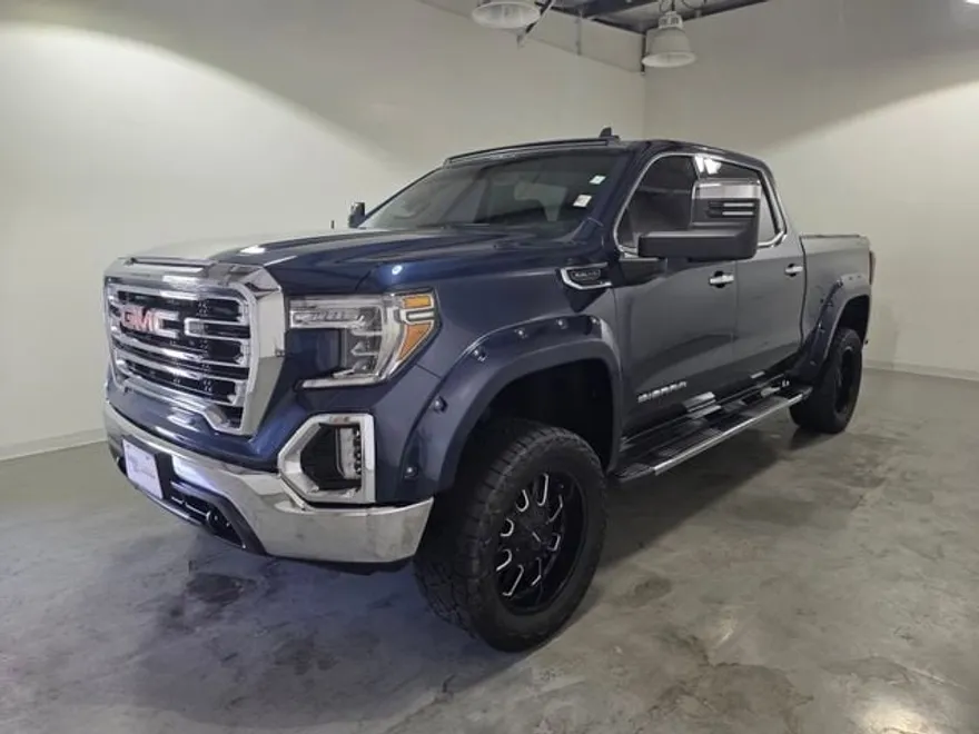 2019 Gmc Sierra 1500 SLT photo 1