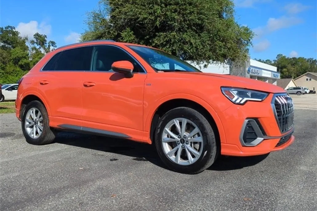 2024 Audi Q3 Premium S line photo 1