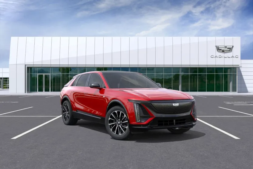 2025 Cadillac Lyriq Sport photo 1