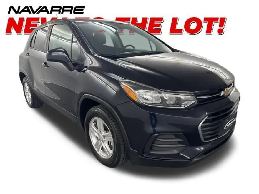 2021 Chevrolet Trax LS photo 1