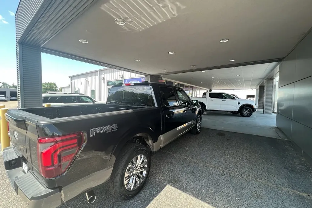 2025 Ford F-150 King Ranch photo 1