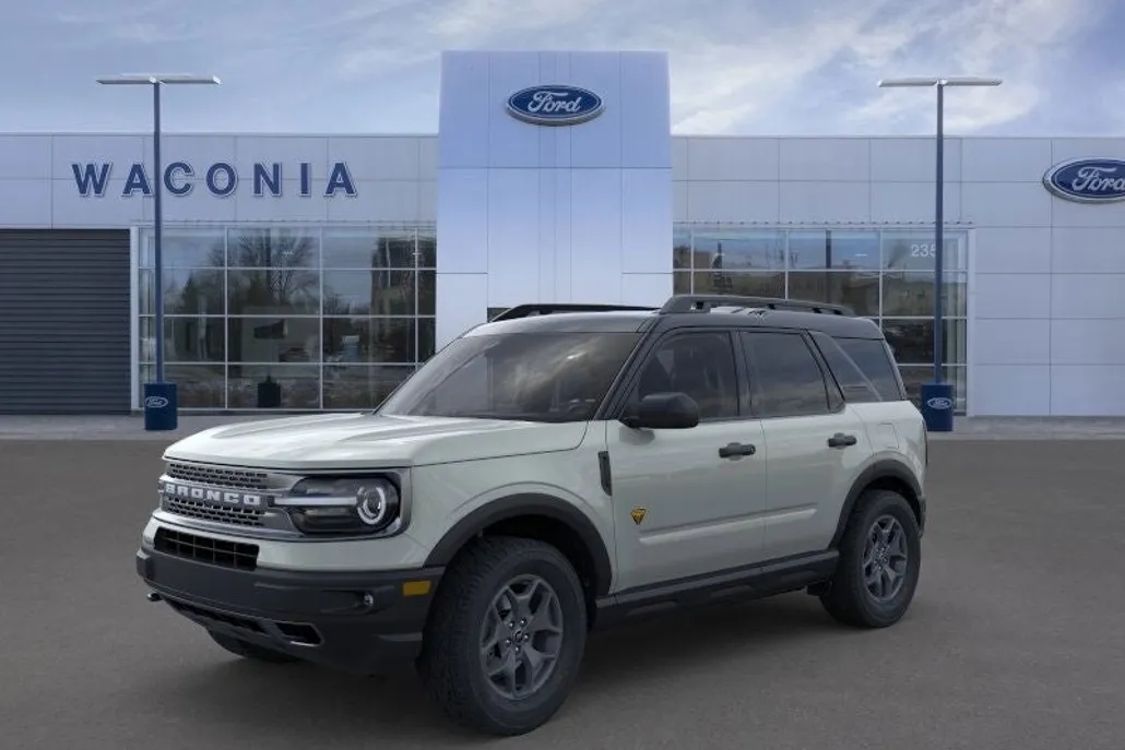 2024 Ford Bronco Sport Badlands photo 1