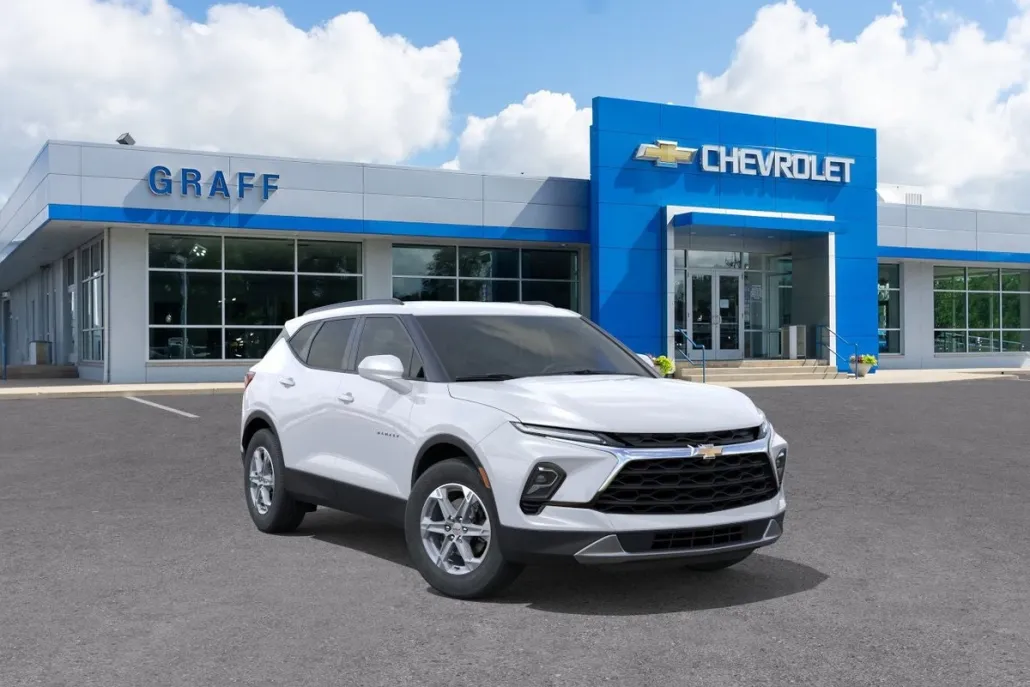 2025 Chevrolet Blazer 2LT photo 1
