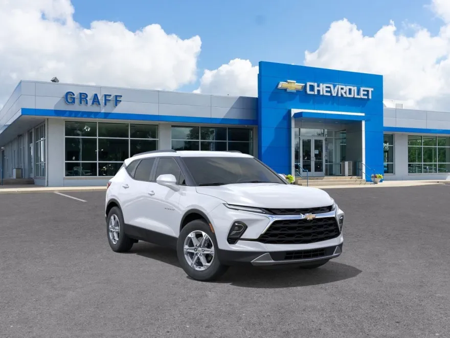 2025 Chevrolet Blazer 2LT photo 1