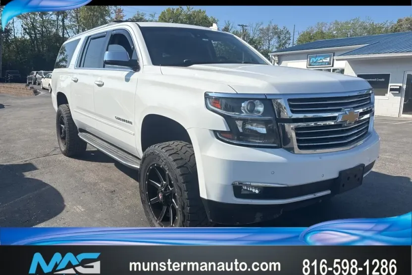 2018 Chevrolet Suburban Premier photo 1