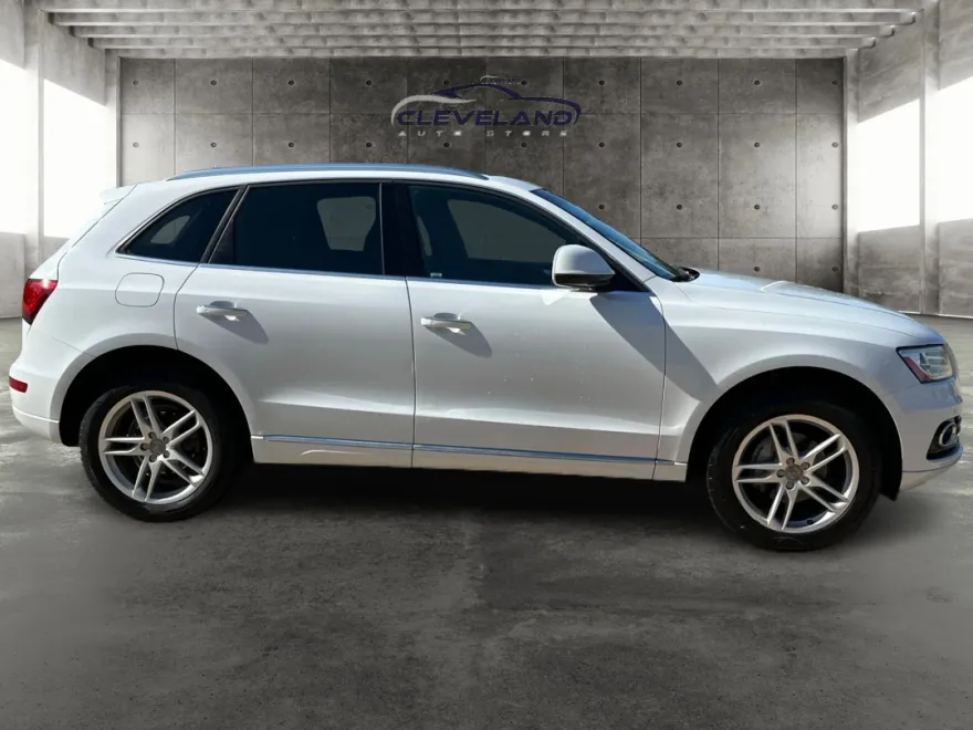 2017 Audi Q5 Premium Plus photo 1